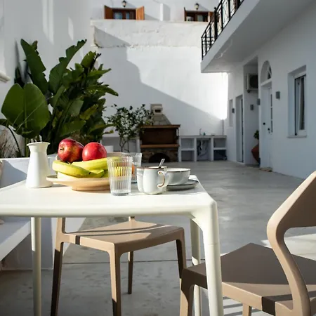 A Short Lemon Tree Naxos City