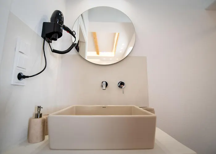 A Short Lemon Tree Appartement Naxos City